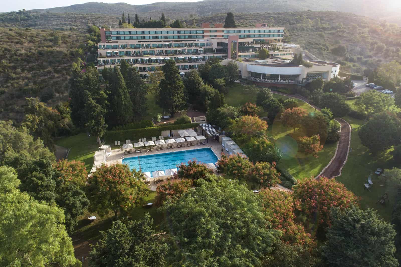 Zvi Lapian 2024 Pesach Program at the Carmel Forest Spa in Israel (NOTE